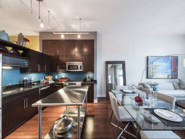 More Photos Of 8210 Crestwood Heights Dr, McLean Apartments For Lease