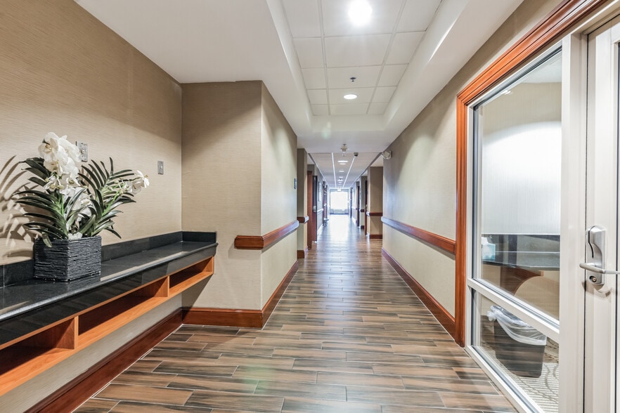 More Photos Of 7350 Williamson Blvd, Manassas Hotel For Sale