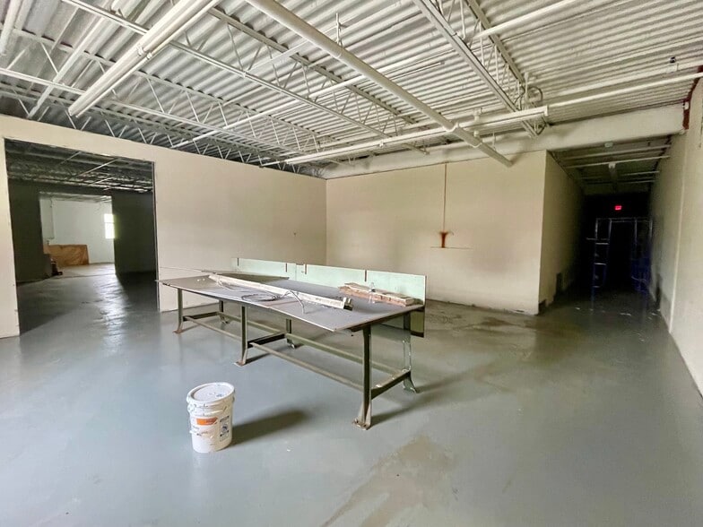 More Photos Of 73 River St, Bridgeport Manufacturing For Lease