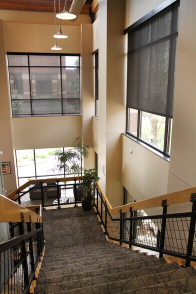 More Photos Of 5200 Hahns Peak Dr, Loveland Medical For Lease