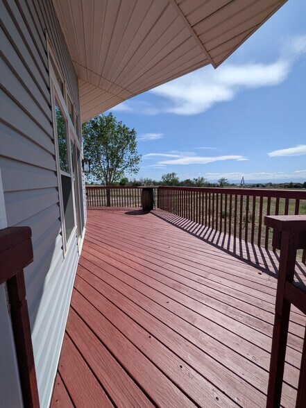 More Photos Of 15507 County Road 10, Fort Lupton Flex For Lease