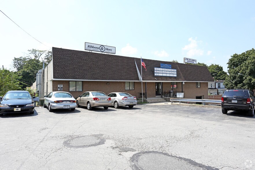 More Photos Of 13-19 Macdade Blvd, Collingdale Light Distribution For Lease