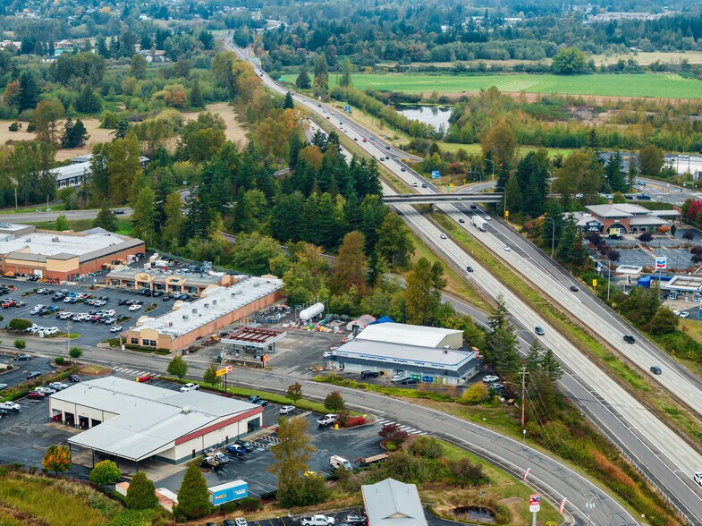 More Photos Of 1720 La Bounty Dr, Ferndale Service Station For Sale