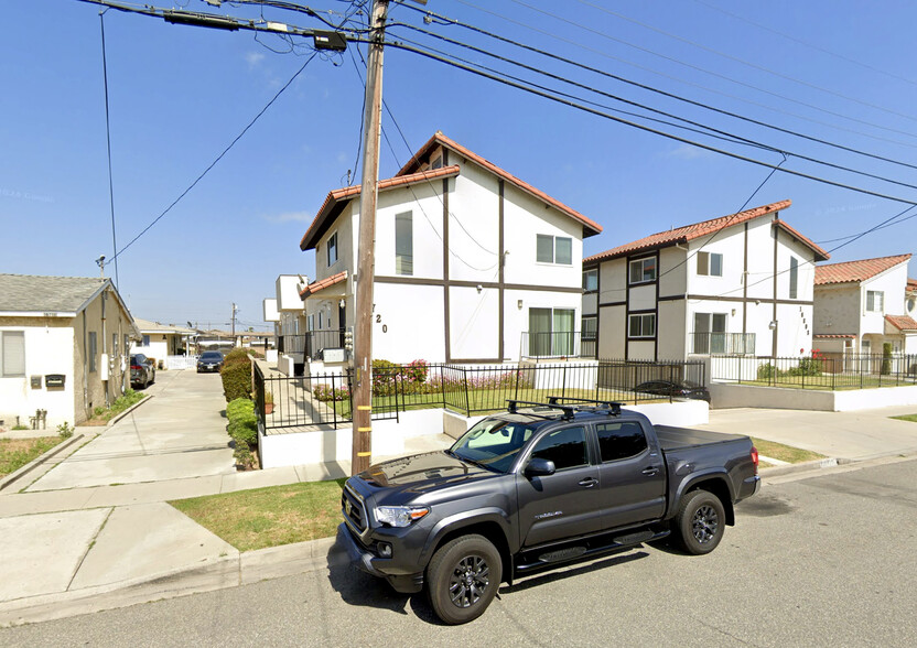 Primary Photo Of 16720 S Dalton Ave, Gardena Apartments For Sale