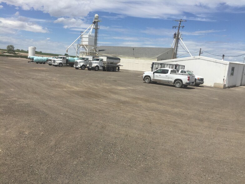 More Photos Of 4105 N 1700 E, Buhl Industrial For Sale