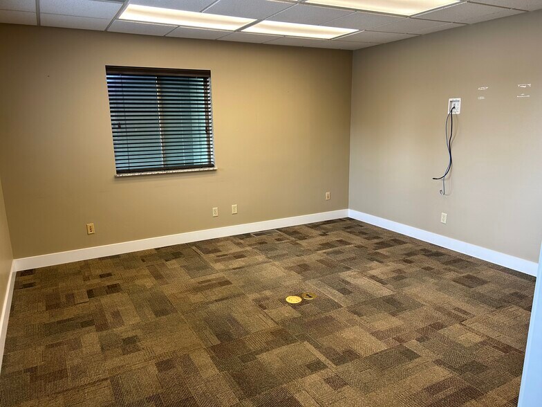 More Photos Of 110 W Dale Ave, Flagstaff Office For Sale
