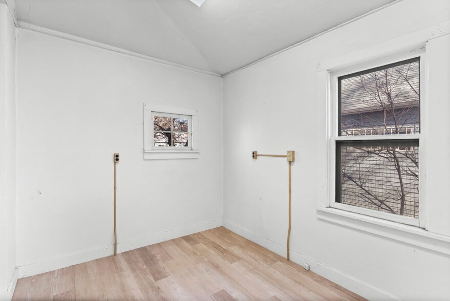 More Photos Of 2103 Evans Ave, Cheyenne Office For Lease