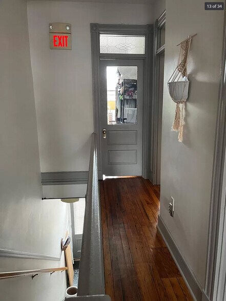 More Photos Of 402 1/2 N 2nd St, Richmond Storefront Retail Residential For Sale