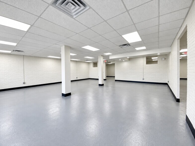 More Photos Of 1811 Taylor St, Columbia Freestanding For Lease
