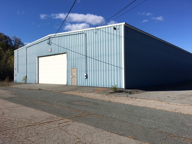 More Photos Of 270 E High St, Avon Lumberyard For Lease