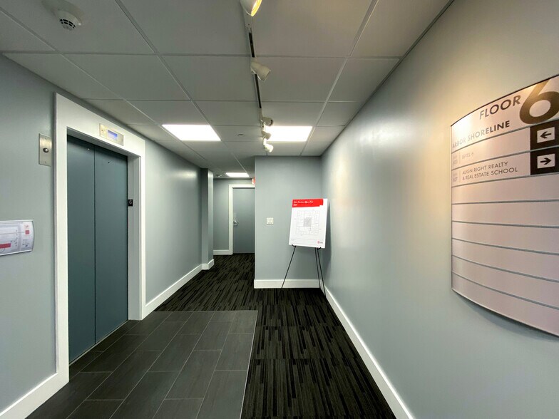 More Photos Of 19321 US Hwy 19 N, Clearwater Unknown For Sale