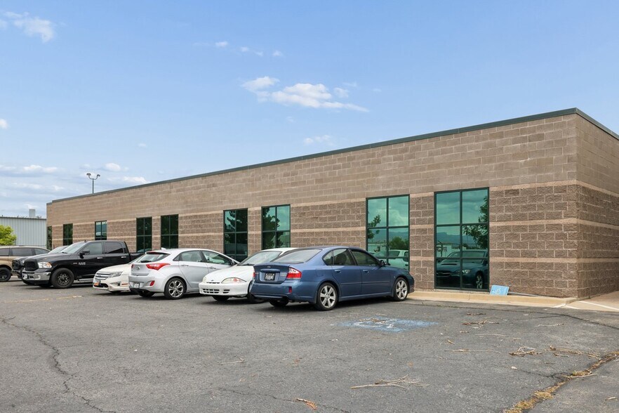 More Photos Of 3131 W 2210 S, Salt Lake City Office For Sale