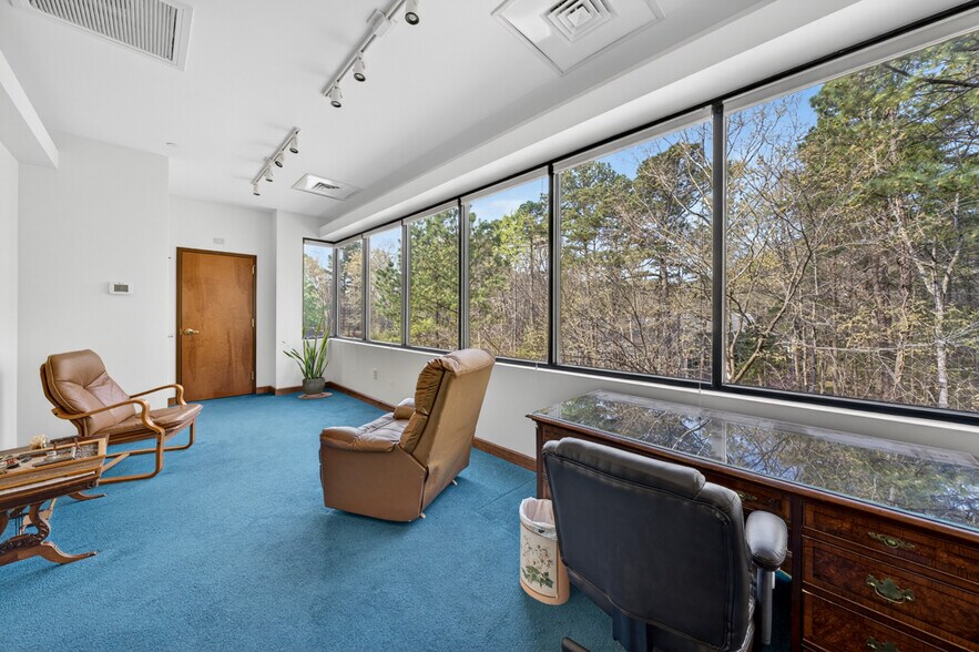Primary Photo Of 329 Providence Rd, Chapel Hill Office For Sale