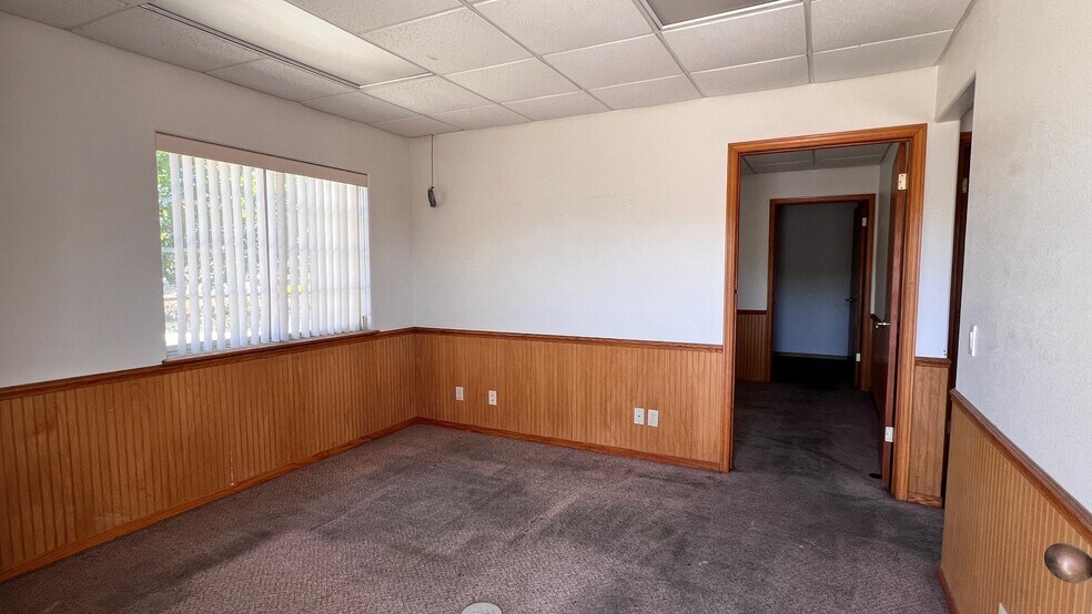 More Photos Of 414 N O St, Lompoc Industrial For Sale