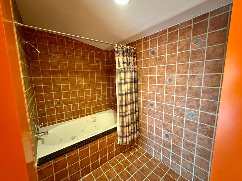 More Photos Of 1447 William St, Baltimore Apartments For Sale