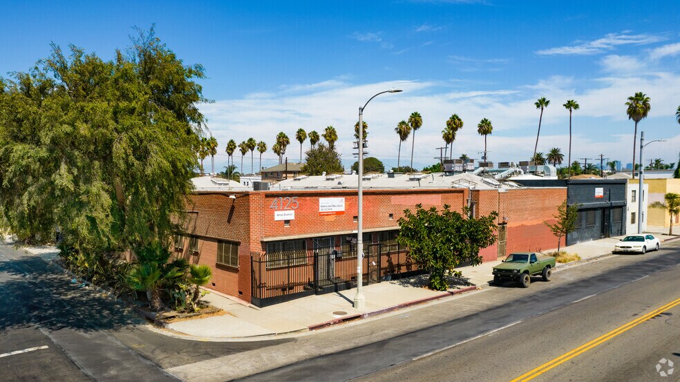 More Photos Of 4125 W Jefferson Blvd, Los Angeles Warehouse For Lease