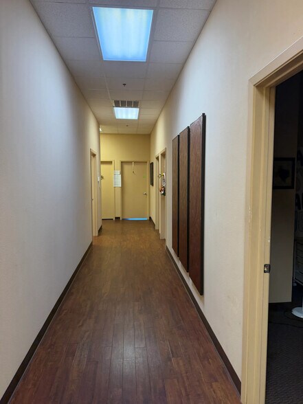 More Photos Of 151 Industrial Dr E, Sulphur Springs Freestanding For Lease