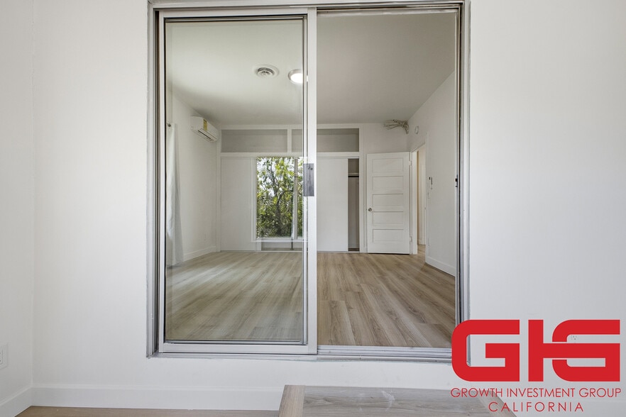 More Photos Of 405 N Euclid Ave, Pasadena Apartments For Sale