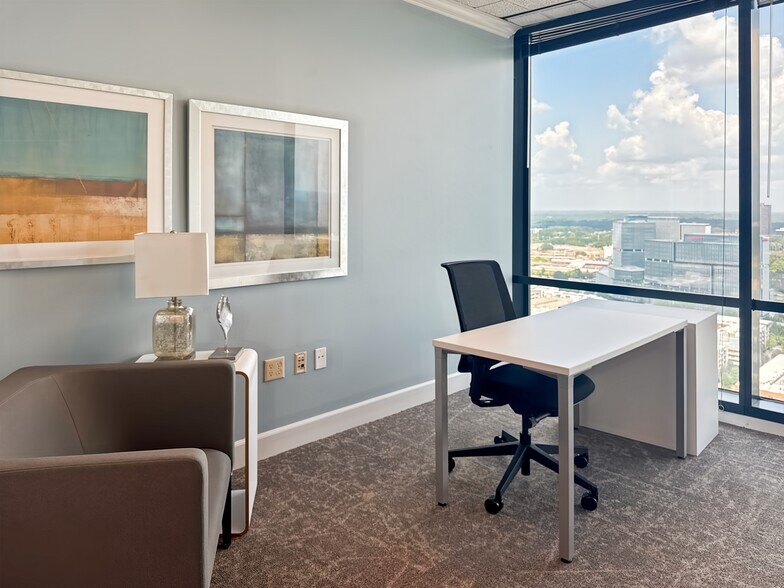 More Photos Of 5 Concourse Pky NE, Atlanta Coworking Space