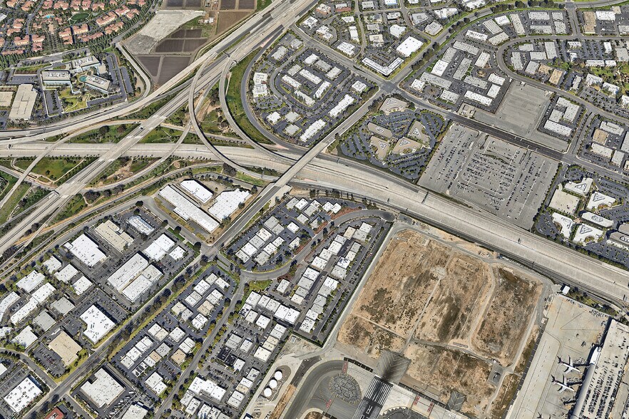 More Photos Of 3199 Airport Loop Dr, Costa Mesa Office For Sale