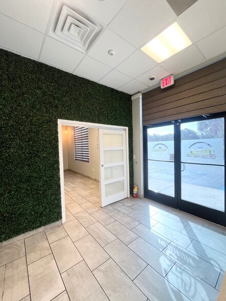 More Photos Of 1060 Cypress Pky, Kissimmee Medical For Lease