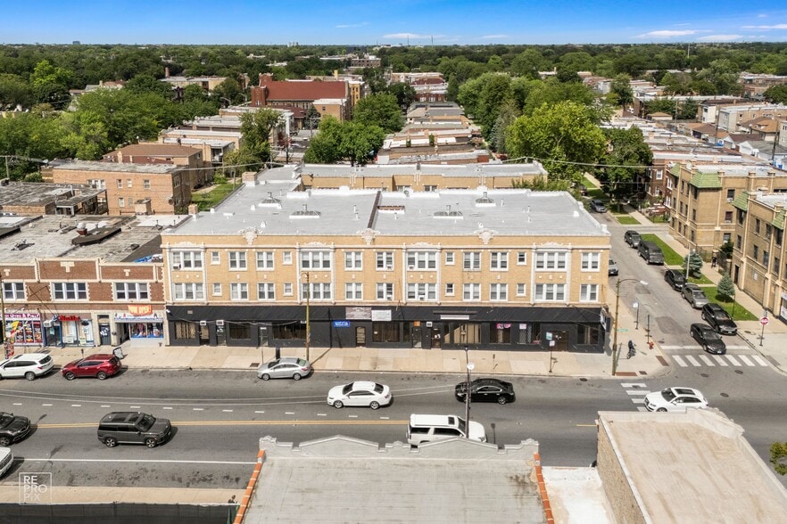Primary Photo Of 5944-5946 W Roosevelt Rd, Chicago Apartments For Sale