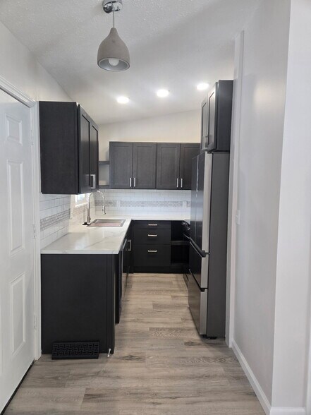 More Photos Of 814 S Jenkins Blvd, Akron Multifamily For Sale