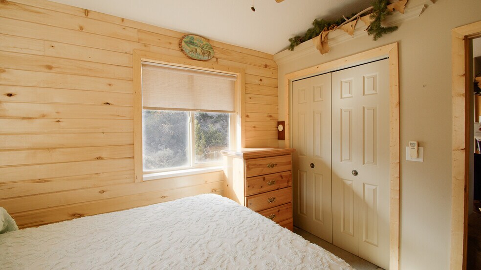 More Photos Of 897 E Cocks Comb Dr, Teasdale Land For Sale