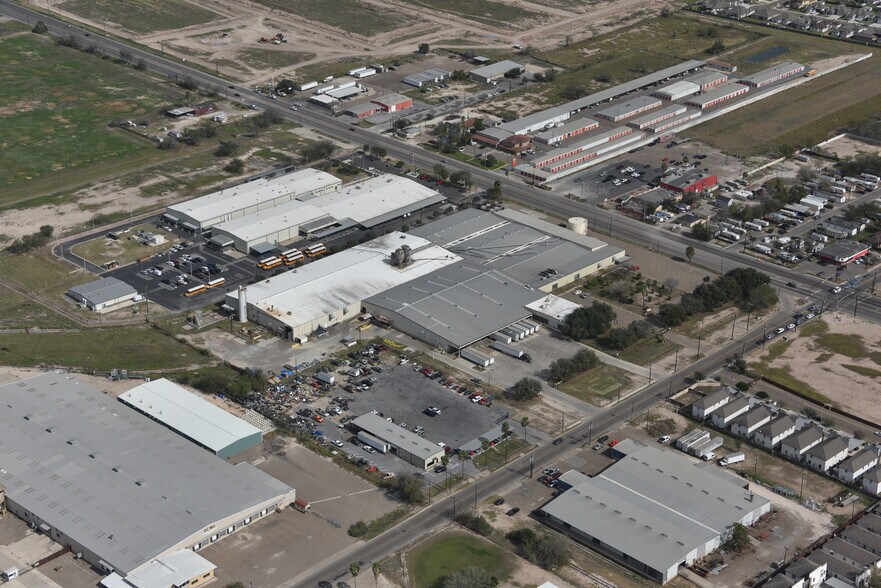 More Photos Of 1501 N Closner Blvd, Edinburg Manufacturing For Sale