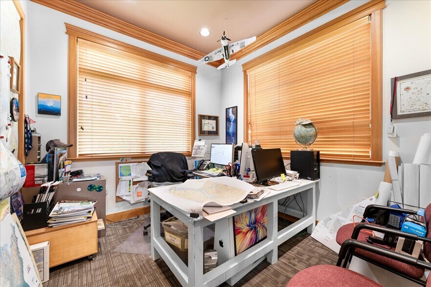 More Photos Of 817 Ohare Pky, Medford Loft Creative Space For Sale