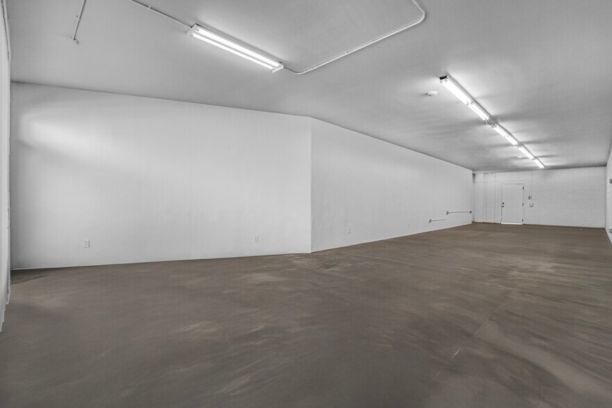 More Photos Of 21512-21516 Norwalk Blvd, Hawaiian Gardens General Retail For Sale