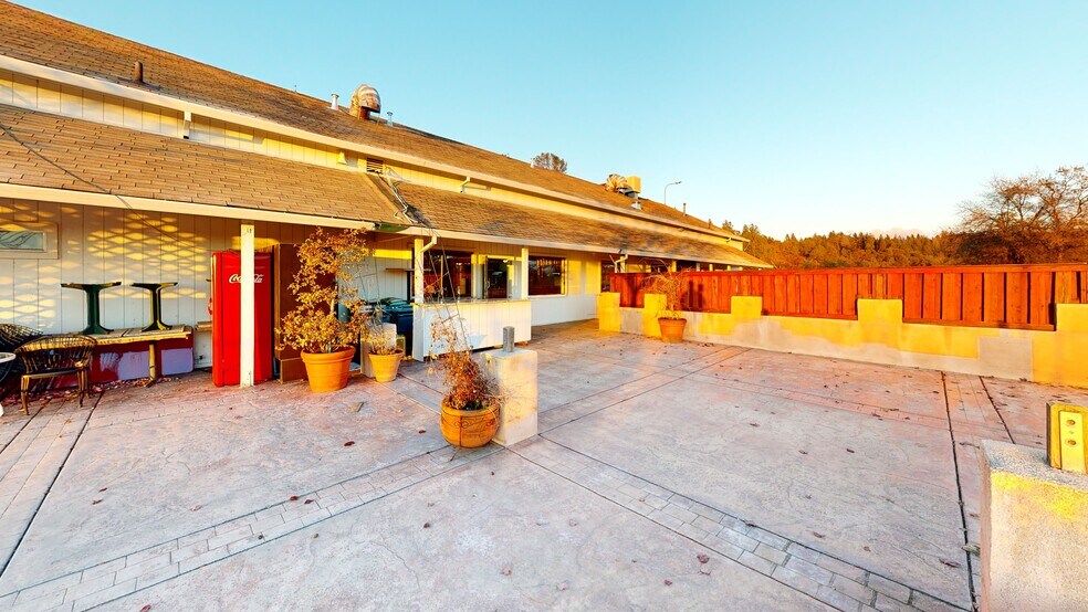 More Photos Of 2740 Highway 50, Placerville General Retail For Sale