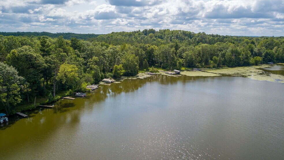 More Photos Of N1107 Roses Resort Rd, Weyerhaeuser Trailer Camper Park For Sale