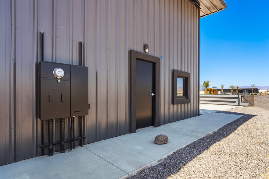 More Photos Of 5894 Amaral rd, Fort Mohave Industrial For Sale