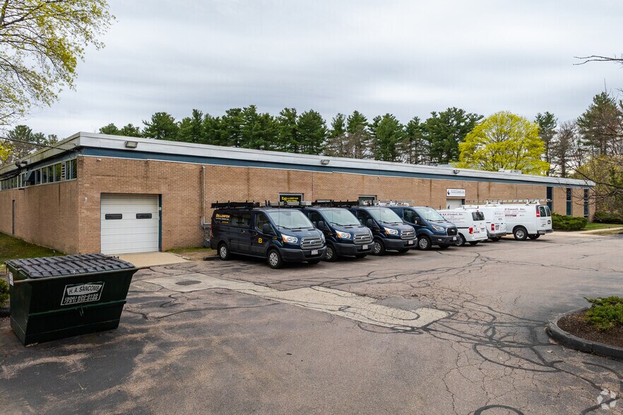 More Photos Of 3 Huron Dr, Natick Research And Development For Lease