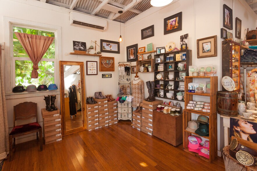 More Photos Of 69 Hana Hwy, Paia Freestanding For Sale