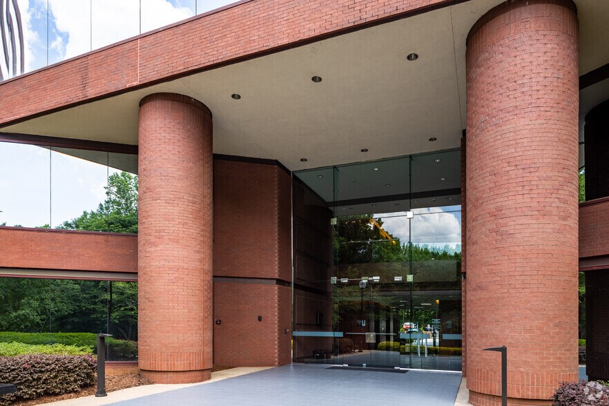 More Photos Of 3295 River Exchange Dr, Peachtree Corners Office For Lease