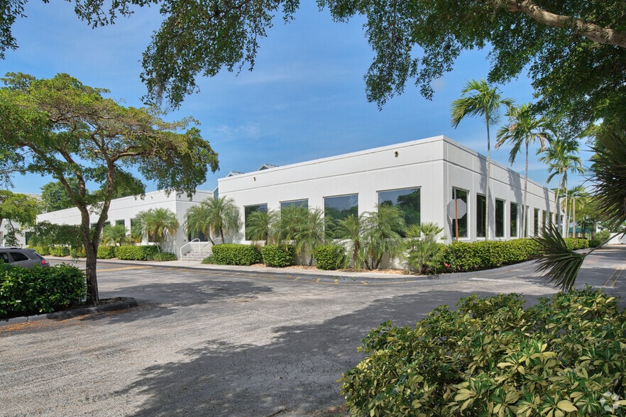 More Photos Of 6400 N Congress Ave, Boca Raton Unknown For Lease