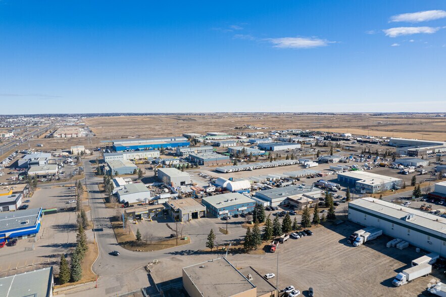 More Photos Of 5412 56th Ave SE, Calgary Carwash For Sale