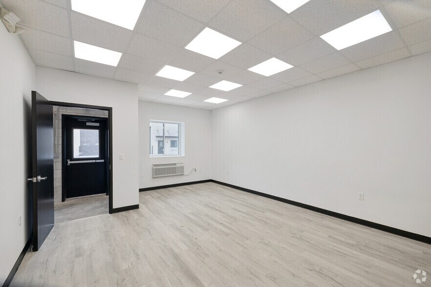 More Photos Of 596 Challenger Way, Jackson Warehouse For Lease