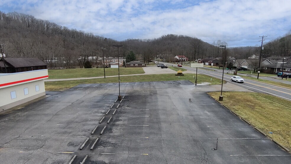 More Photos Of 7123 WV-152, Wayne General Retail For Sale