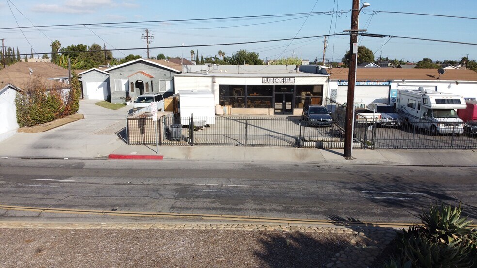 More Photos Of 20836 Main St, Carson Auto Repair For Sale