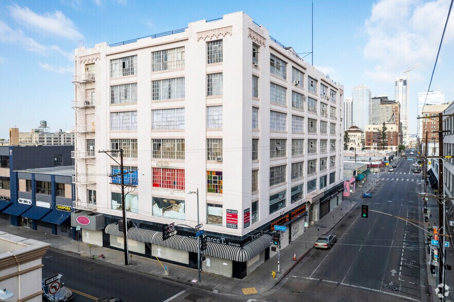 More Photos Of 214-228 E 11th St, Los Angeles Loft Creative Space For Lease