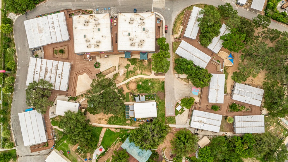 More Photos Of 5818 NW Loop 410, San Antonio Schools For Sale