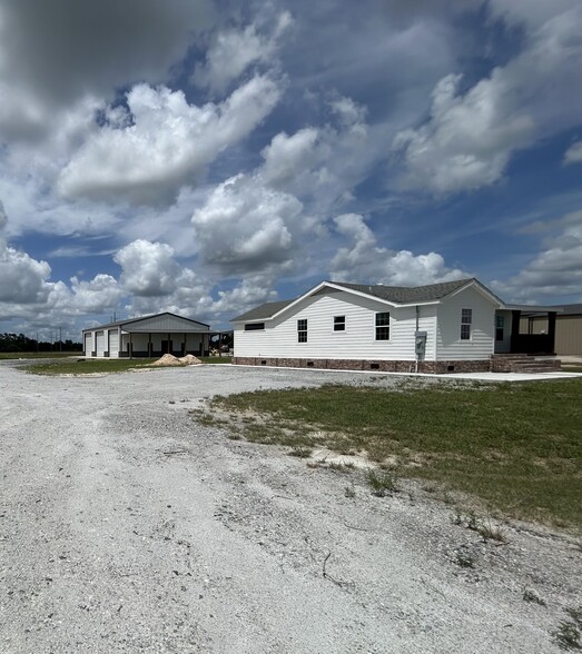 More Photos Of 6536 US-90, Lake Charles Light Manufacturing For Sale