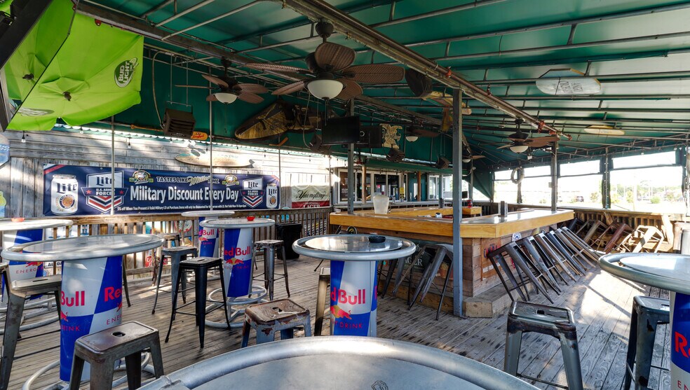 More Photos Of 744 Main St, Lumberton Bar For Sale