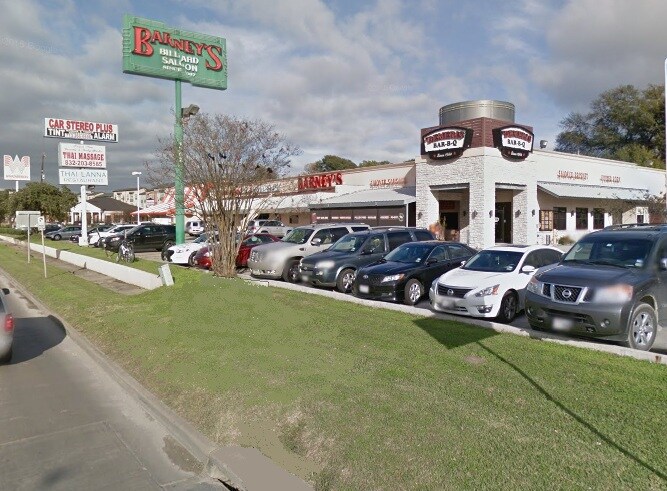 More Photos Of 1704 W Loop Fwy N, Houston Unknown For Lease