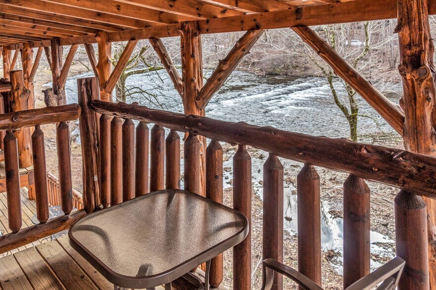 More Photos Of , Tellico Plains Unknown For Sale