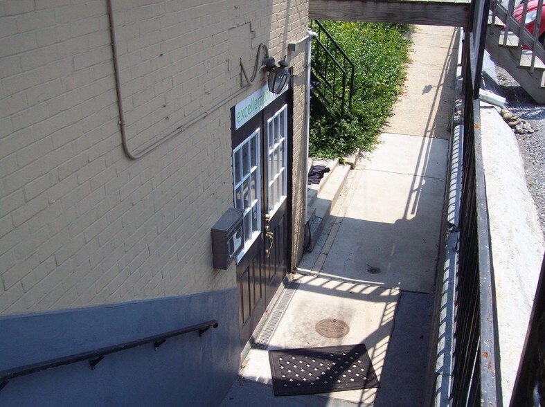 More Photos Of 304-314 Market St, Lemoyne Apartments For Sale