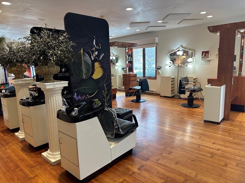 More Photos Of 7828 Highway 42, Egg Harbor Storefront For Sale